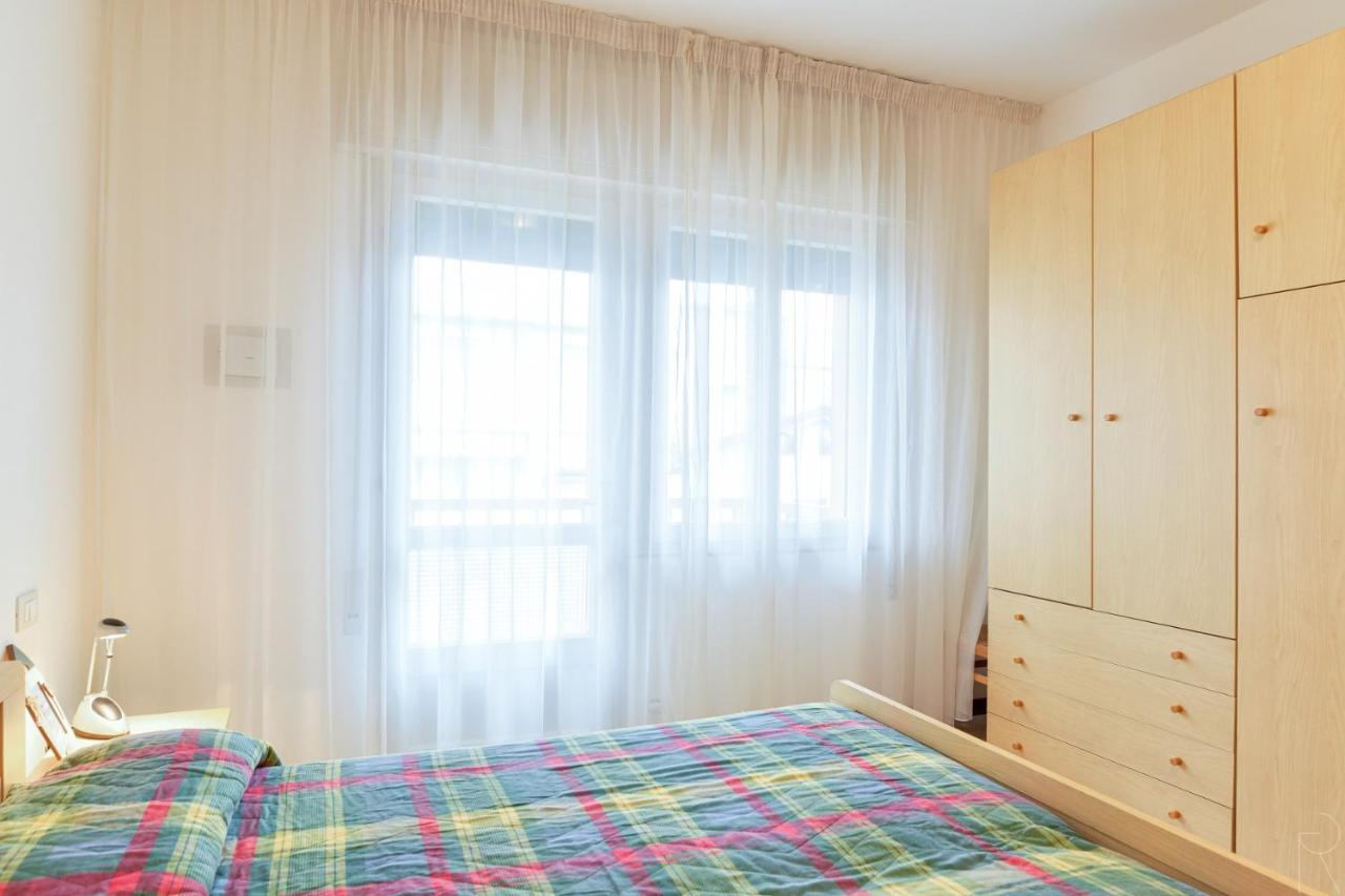 Stella D'Oro Apartment Каорле Екстериор снимка